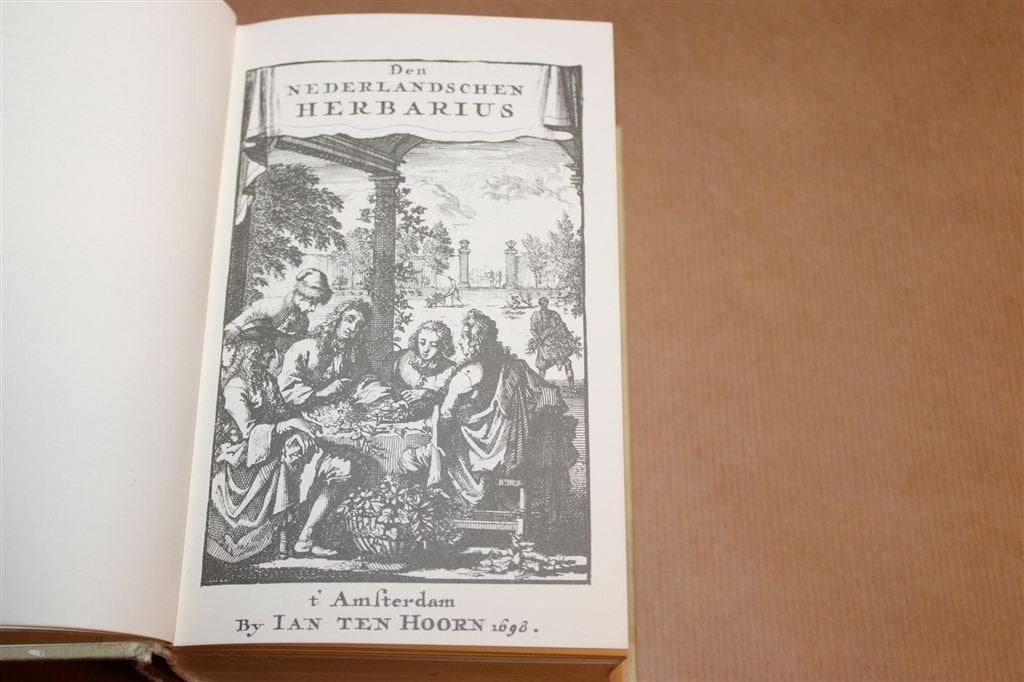 Den Nederlandschen Herbarius — Geneeskruiden, Herdruk 1698, Ophalen of Verzenden, Gelezen