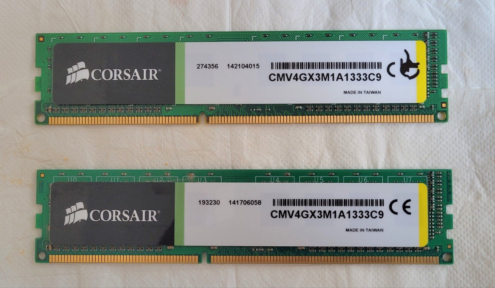 DDR3 4GB 1333 C9 geheugen (samen 8Gb), Computers en Software, 8 GB, DDR3, Ophalen of Verzenden, Zo goed als nieuw