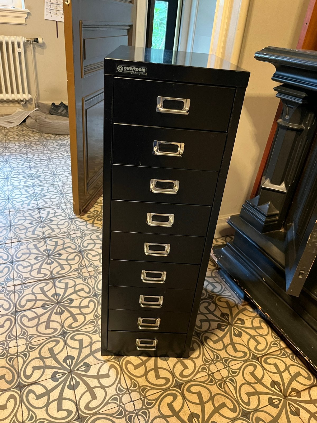Zwart metalen ladekastje met 9 lades, Ophalen, Minder dan 50 cm, Gebruikt, 5 laden of meer