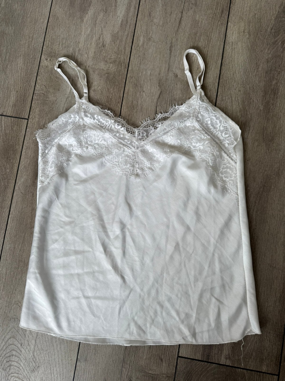 Wit kanten zomer topje. Maat M, Kleding | Dames, Tops, Maat 38/40 (M), Wit, Ophalen of Verzenden, Zo goed als nieuw