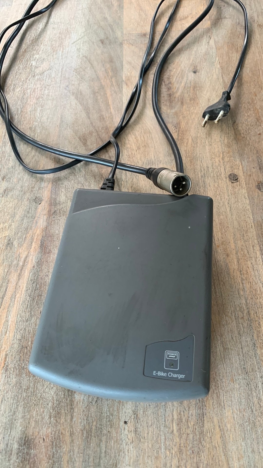 Oplader sparta, Fietsen en Brommers, Ophalen of Verzenden, Gebruikt