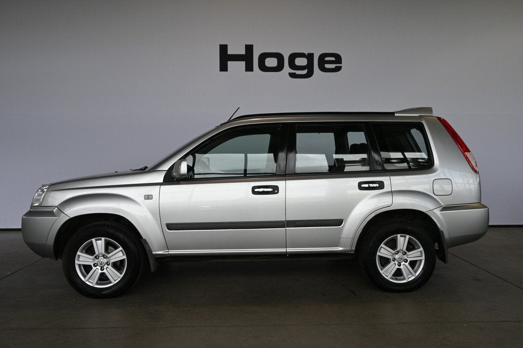 Nissan X-Trail 2.0 Comfort 2wd Airco Trekhaak All in Prijs!, Auto's, Nissan, Voorwielaandrijving, Stof, 4 cilinders, Met garantie (alle)