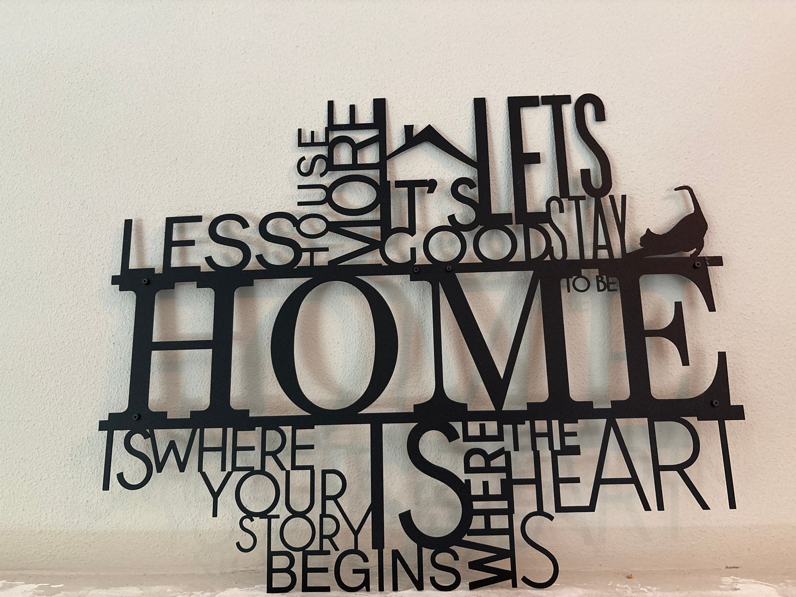 Metalen wanddecoratie 'Home is where the heart is', Huis en Inrichting, Ophalen of Verzenden, Gebruikt, Zwart, Metaal