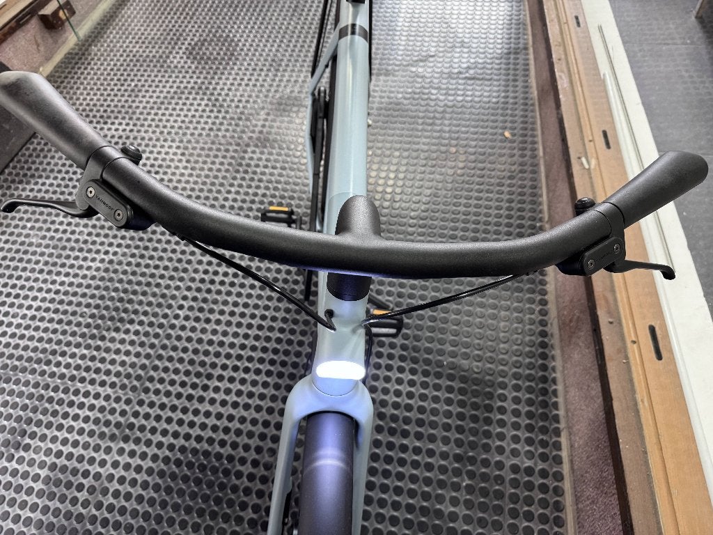 Foto 6 van VanMoof S3 slechts 1000KM lightblue top staat apple find my