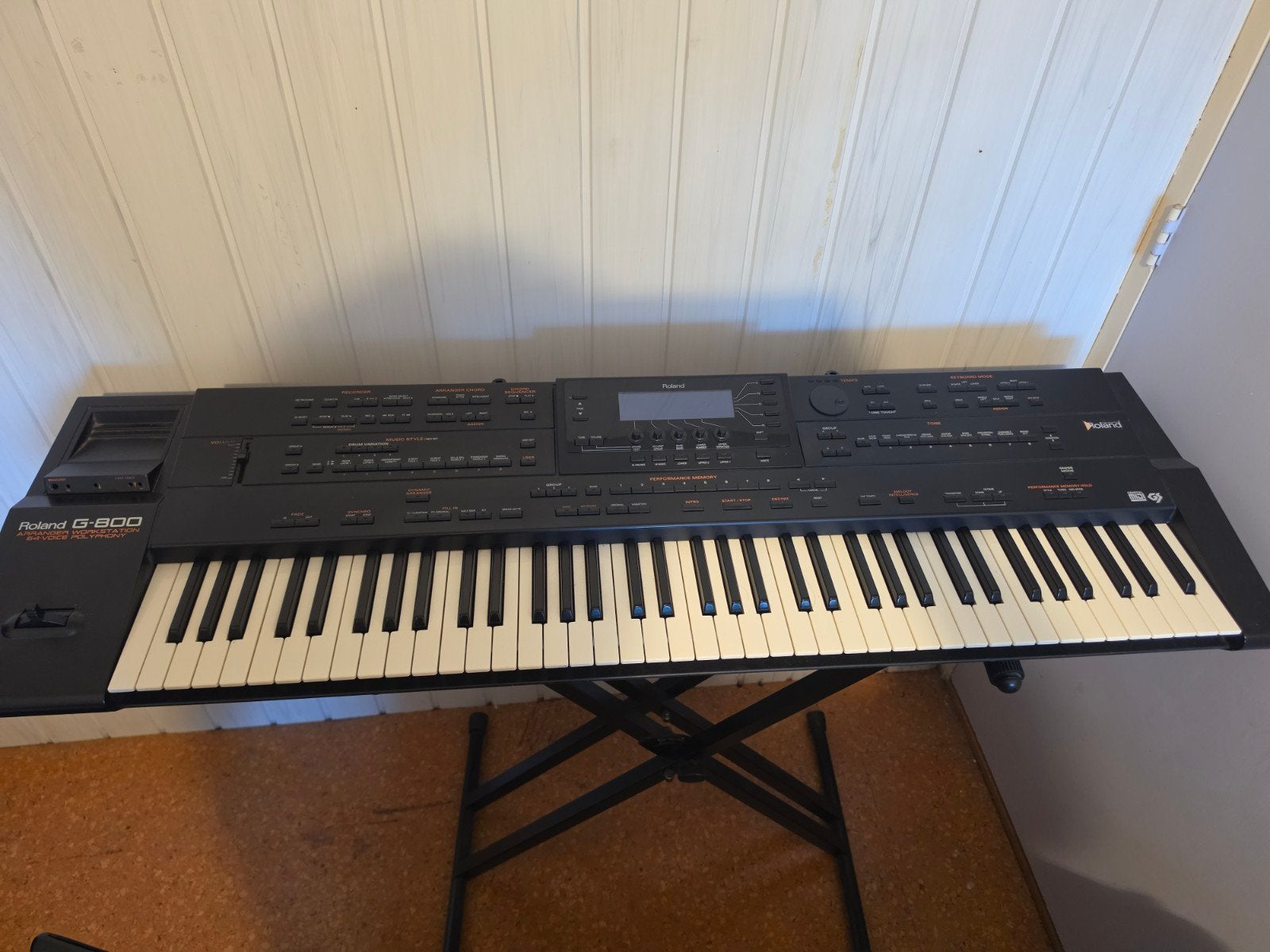 Roland G-800 Workstation - Weinig gebruikt, Muziek en Instrumenten, Ophalen, Gebruikt, Roland, Midi-aansluiting