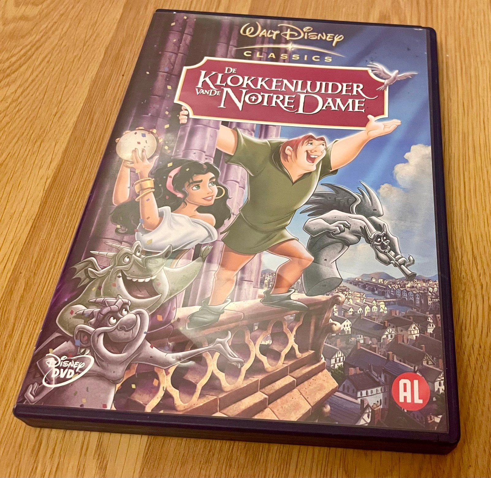 Disney dvd de klokkenluider van de notre dame goede staat, Inclusief doosje, Animatie, Ophalen of Verzenden, Zo goed als nieuw