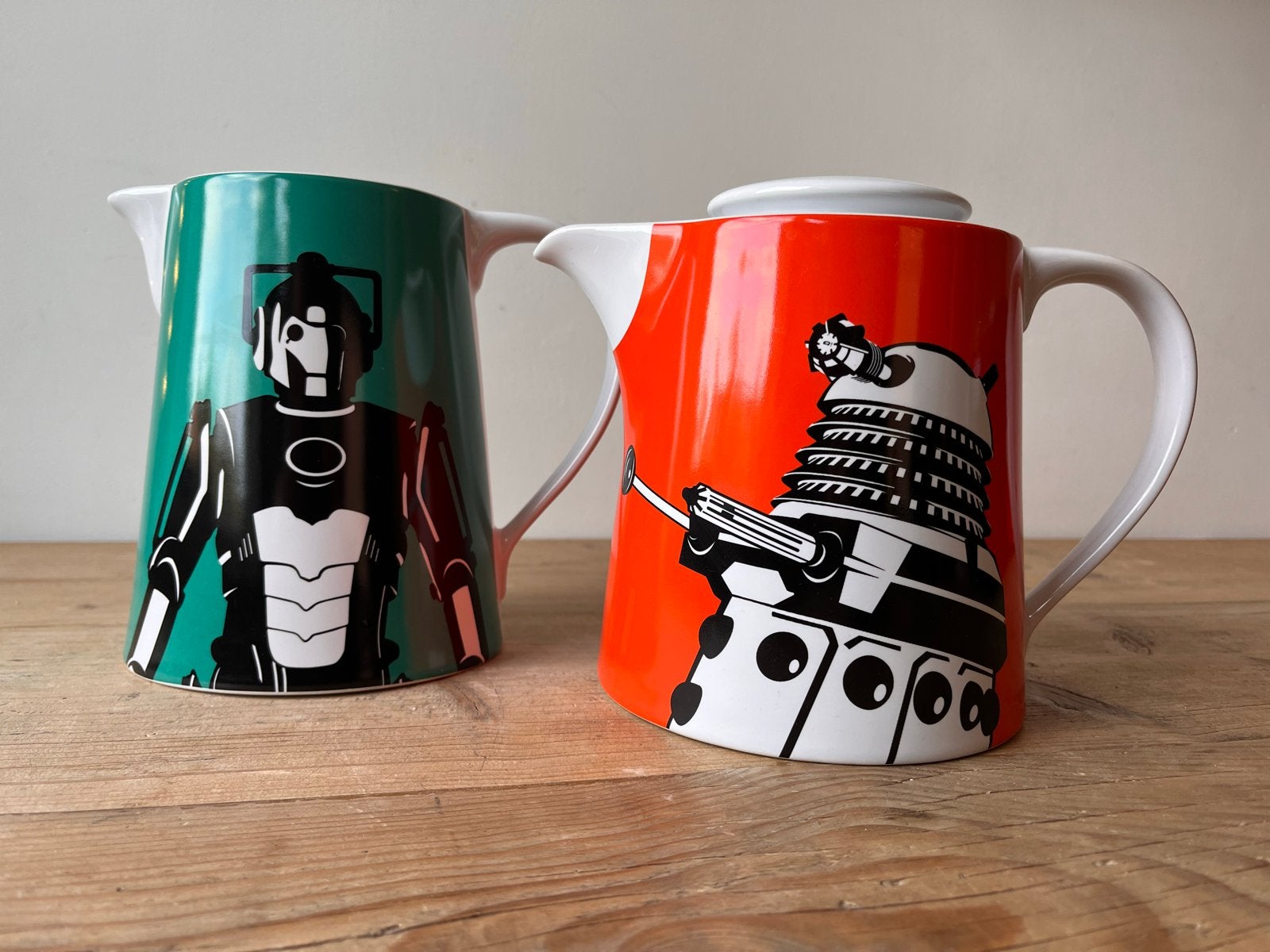 Doctor Who Dalek Theepot & Cyberman kan - BBC - als nieuw, Ophalen of Verzenden, Nieuw, Gebruiksvoorwerp
