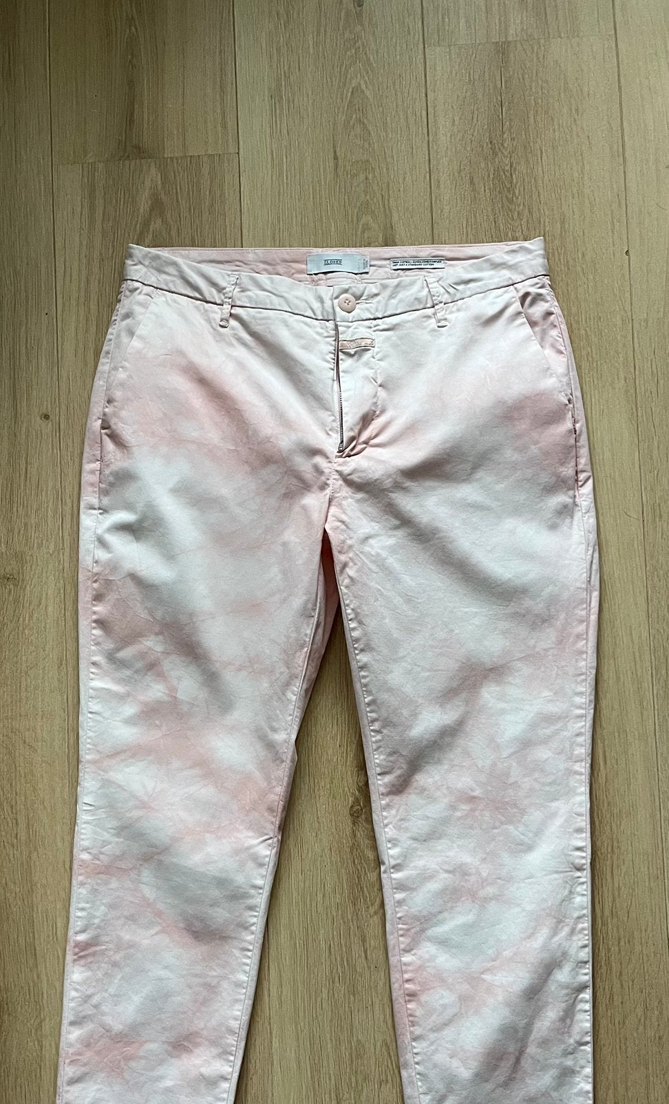 Closed leuke zomerbroek wit met lichtroze 29, Kleding | Dames, Maat 38/40 (M), Wit, Ophalen of Verzenden, Zo goed als nieuw