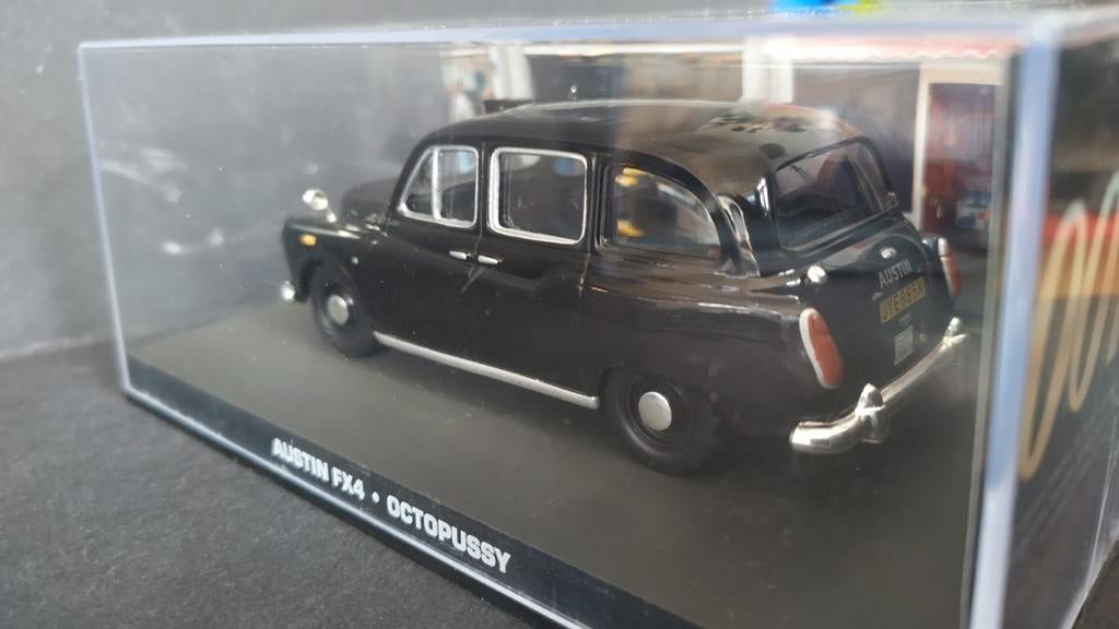 Austin FX4 London Cab 006 Octopussy 1:43 James Bond Pol, Overige merken, Auto, Verzenden, Nieuw
