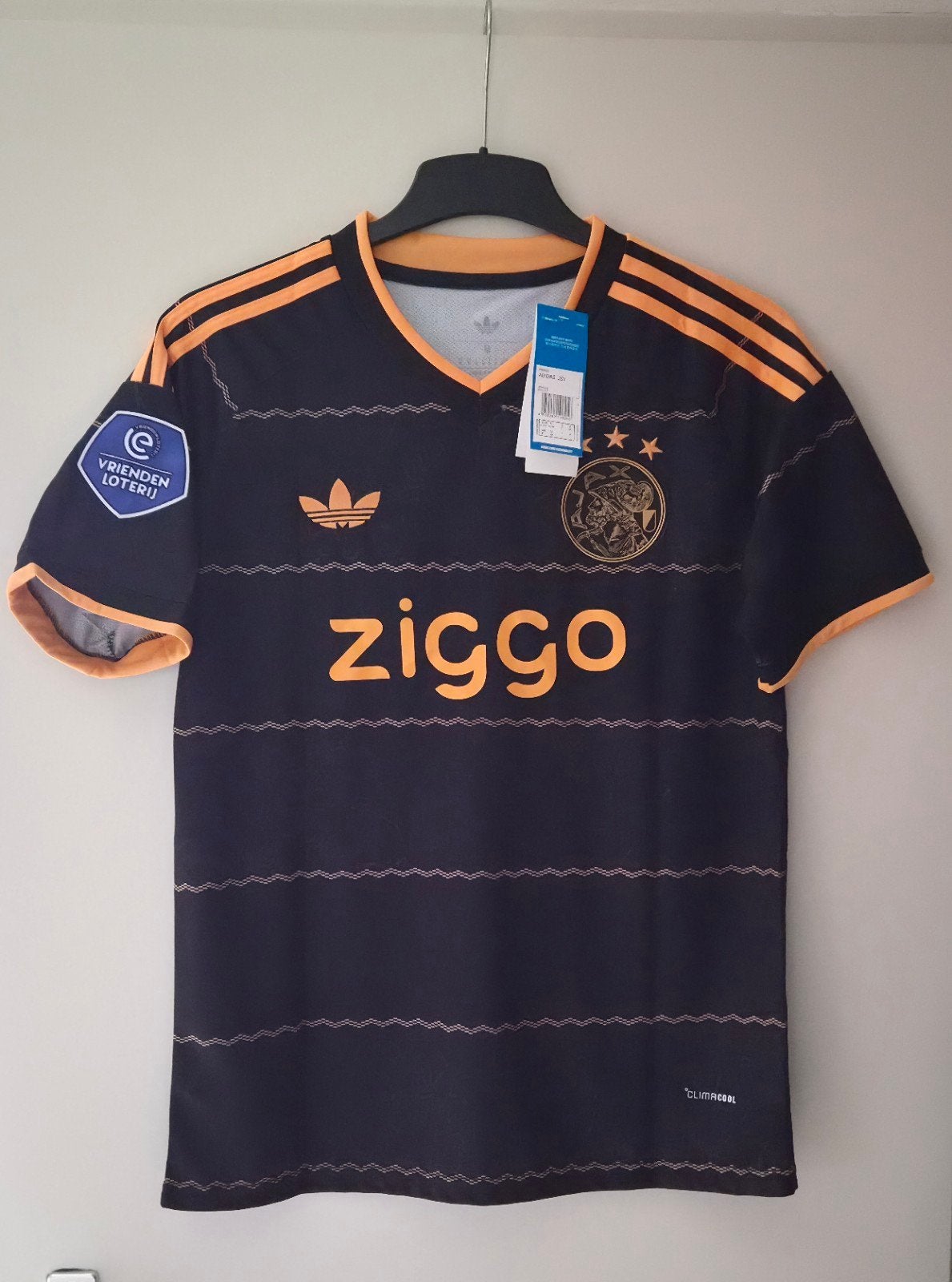 Ajax uitshirt 26/27 NIEUW maat L Brandt#8, Maat 52/54 (L), Zwart, Nieuw, Ophalen of Verzenden