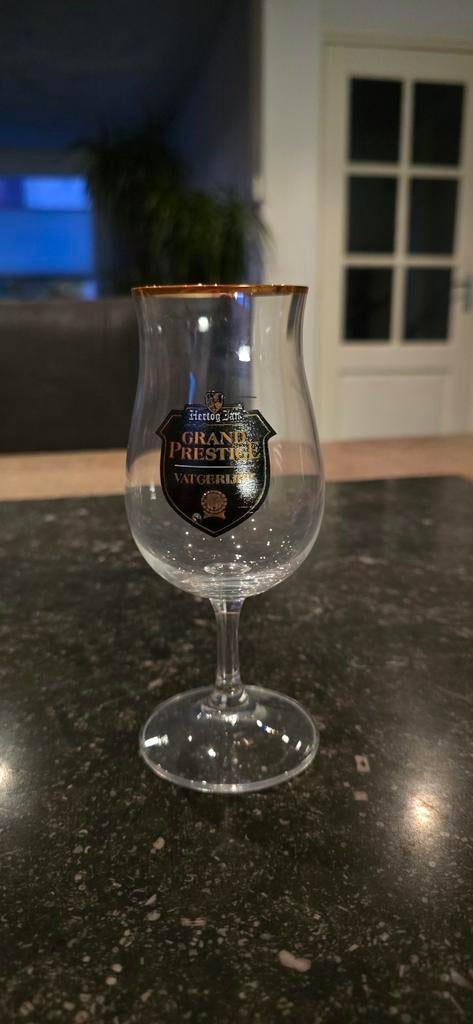 Hertog Jan Vatgerijpt 2021 Grand Prestige Glas, Verzamelen, Glas en Borrelglaasjes, Zo goed als nieuw, Bierglas, Ophalen