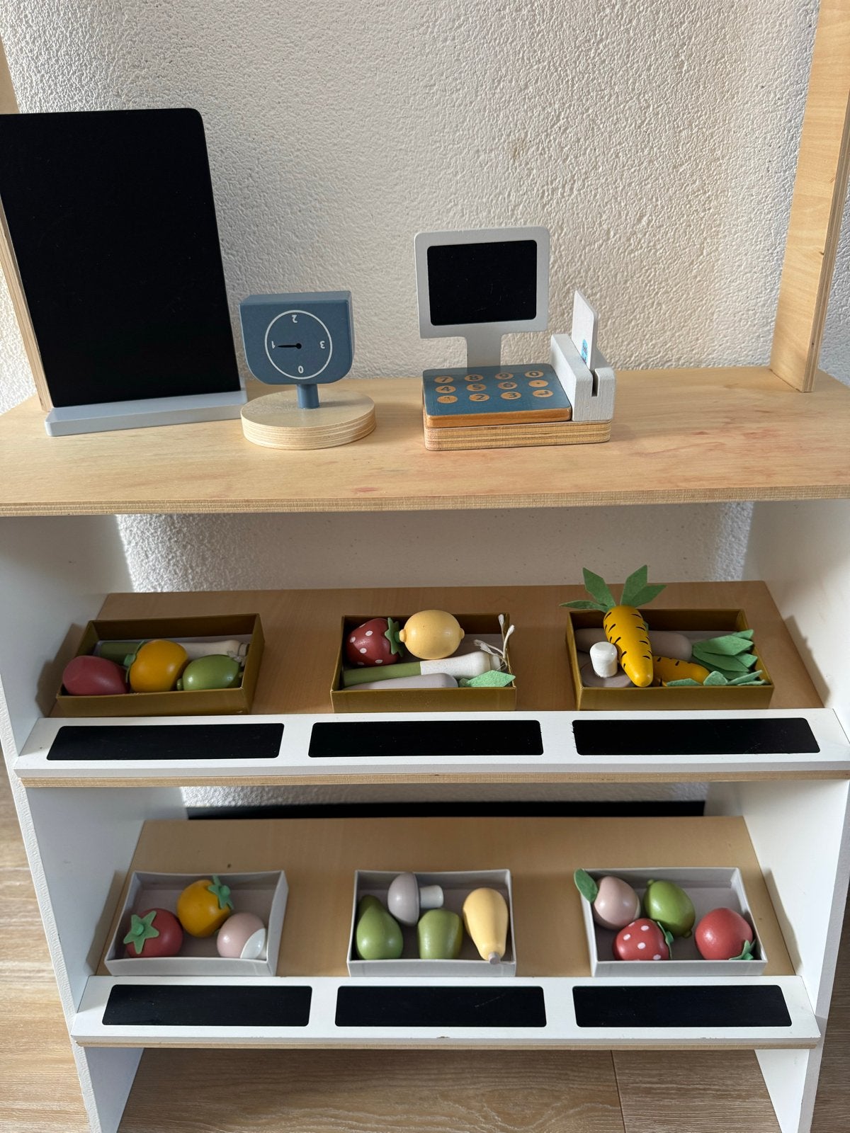 Houten speelgoed marktkraam met accessoires, Ophalen, Zo goed als nieuw, Knutselen