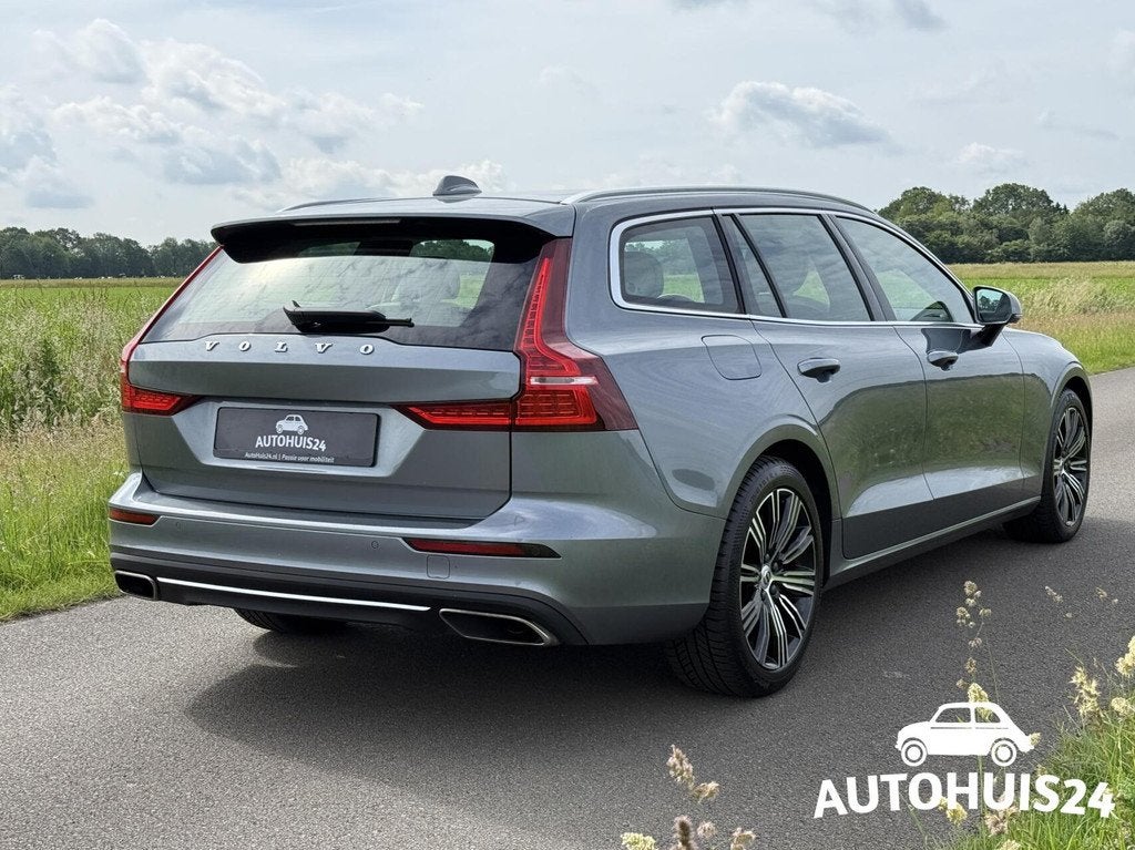 Volvo V60 2.0 T5 Inscription 250pk HUD|LEDER|NL-AUTO|18", 15 km/l, Euro 6, 4 cilinders, Grijs