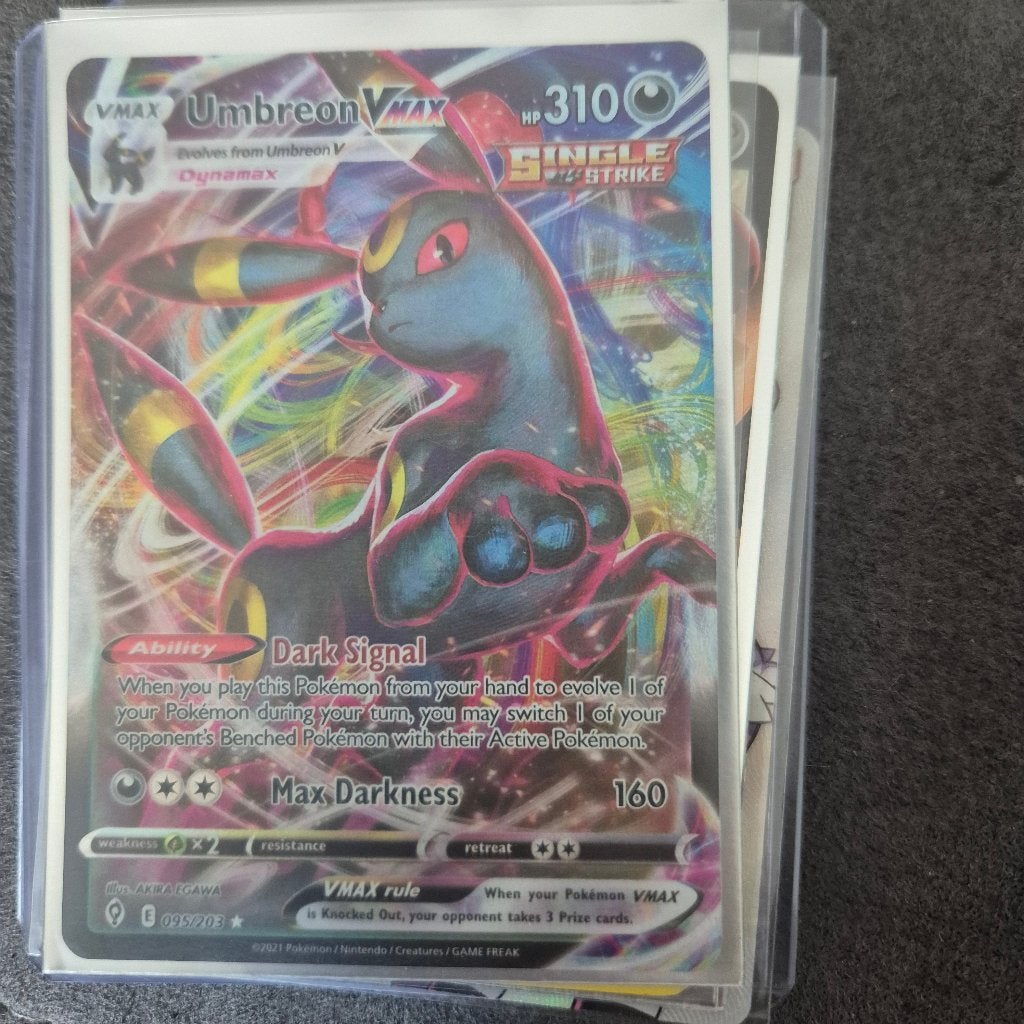 Umbreon, Hobby en Vrije tijd, Ophalen of Verzenden, Zo goed als nieuw, Losse kaart