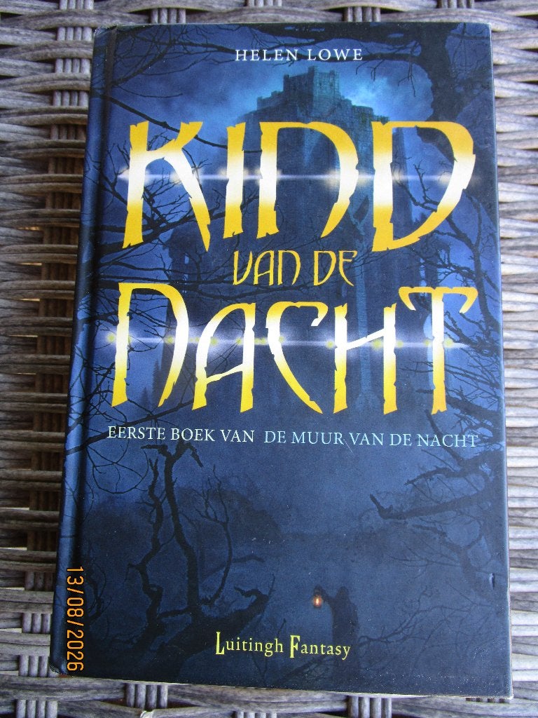 Kind van de Nacht - Helen Lowe (Luitingh Fantasy), Ophalen of Verzenden, Gelezen, Helen Lowe