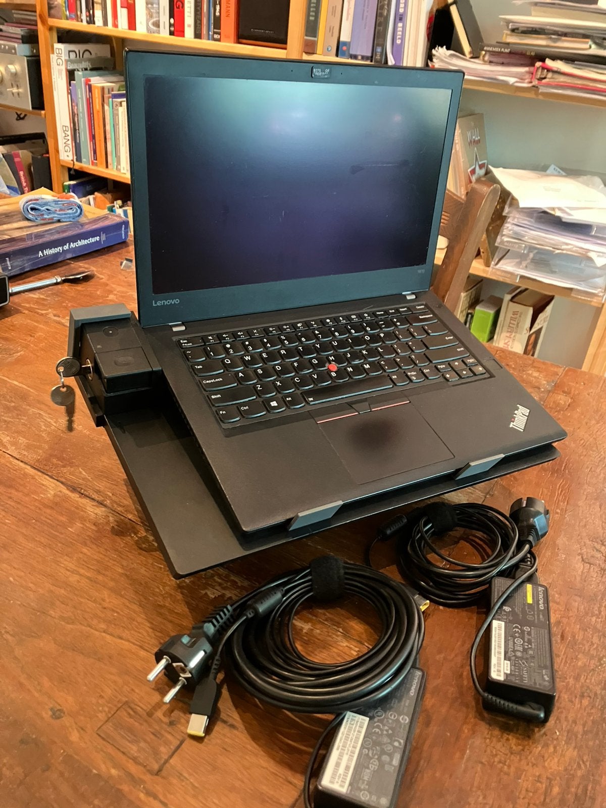 Thinkpad T470 met veel accesoires, klein gebrek, Computers en Software, Ophalen of Verzenden, 14 inch, 2 tot 3 Ghz, SSD