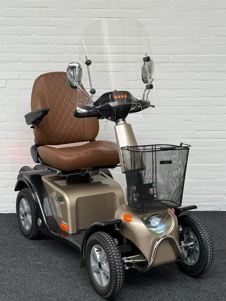 Scootmobiel - Life & Mobility Solo 4 Elegance