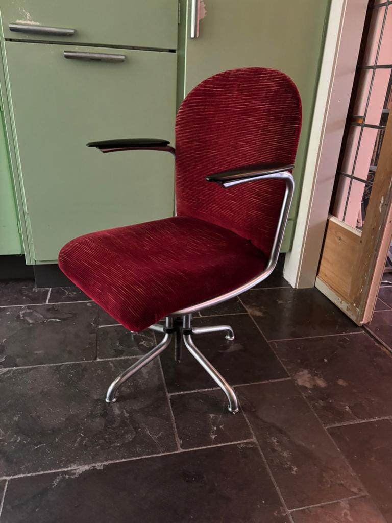 Bintage Rode Design bureaustoel Gispen 356 chroom buisframe, Ophalen, Gebruikt, Bauhaus, Stof