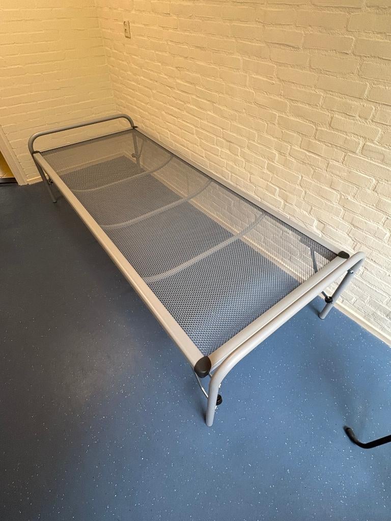 Eenpersoons bed, Ophalen, Gebruikt, 90 cm, Eenpersoons