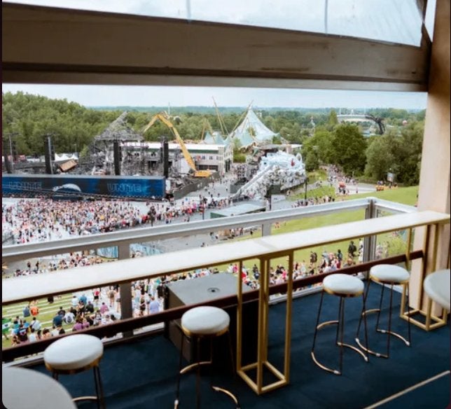 Tomorrowland The Orchid Lounge 25 juli VIP Tickets, Tickets en Kaartjes, Evenementen en Festivals, Drie personen of meer