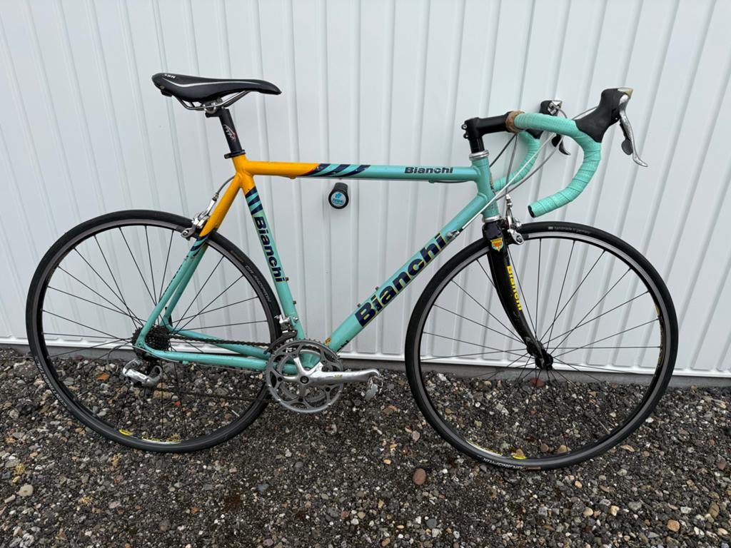 Bianchi Racefiets - Klassiek Design, Topkwaliteit, 28 inch, Gebruikt, Aluminium, 15 tot 20 versnellingen