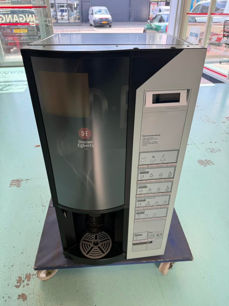 Douwe Egberts Koffieapparaat - Professionele Koffiemachine, Gebruikt, 10 kopjes of meer, Koffiemachine, Koffiebonen