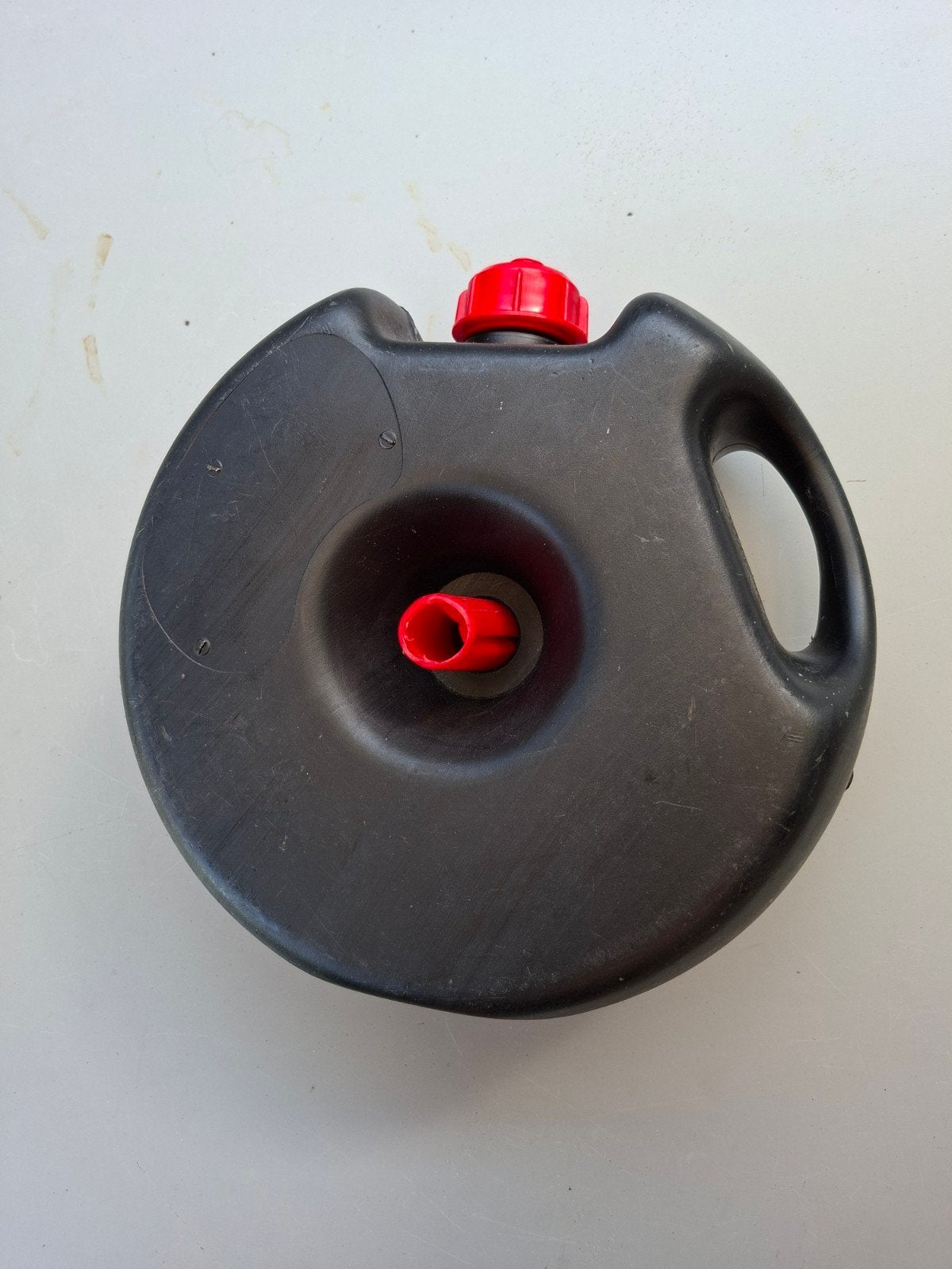 Jerrycan benzine, rond,  4 ltr., Ophalen of Verzenden
