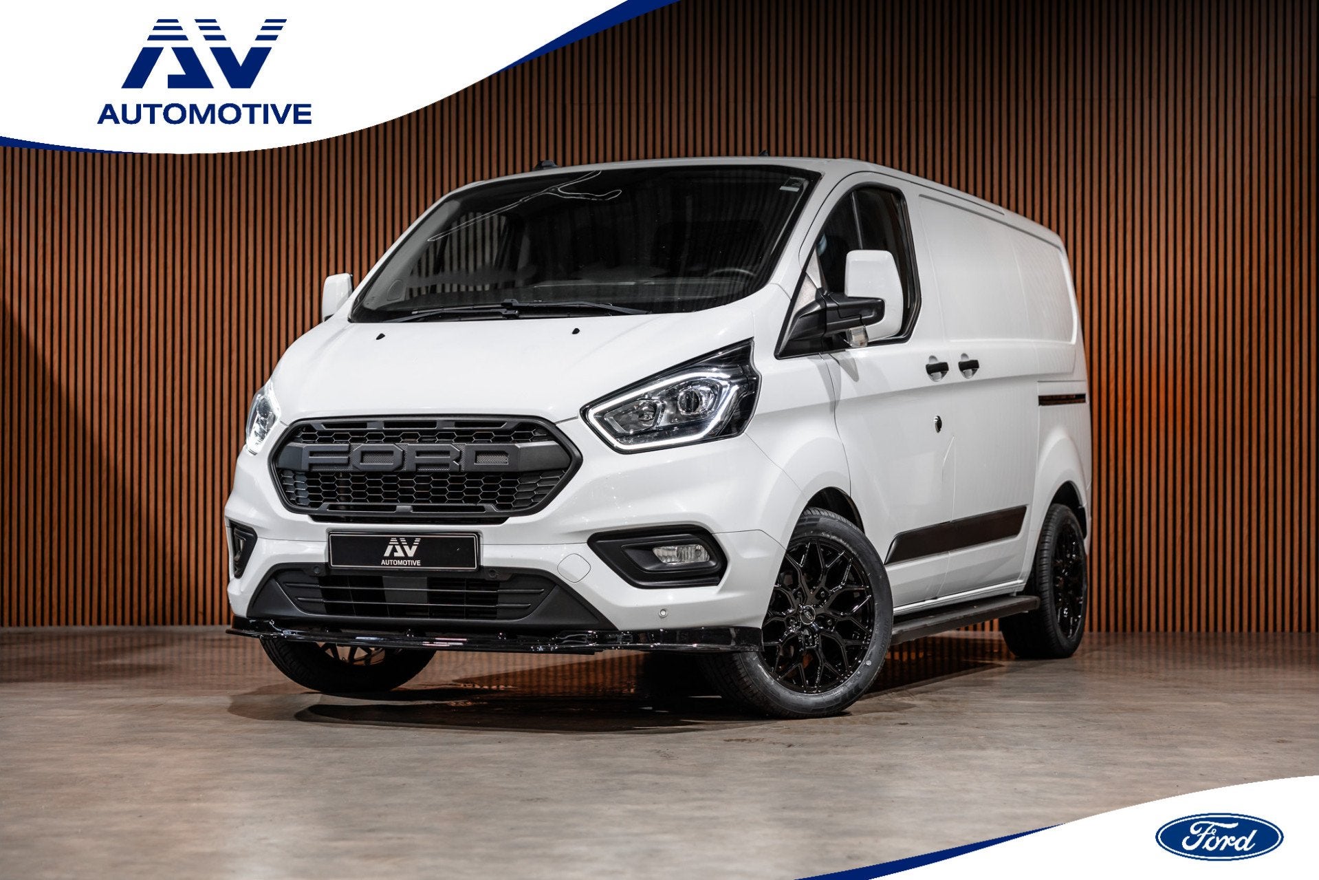 Ford Transit Custom 300 2.0 TDCI | Automaat | Raptor Edition, Auto's, Stof, Zwart, 4 cilinders, Wit