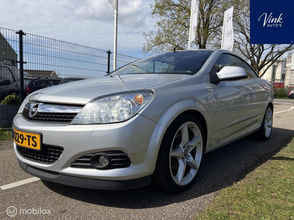 Opel Astra TwinTop 1.6 111 Edition | Leer | Hardtop Cabrio |, Auto's, Opel, Voorwielaandrijving, 745 kg, 15 km/l, Gebruikt