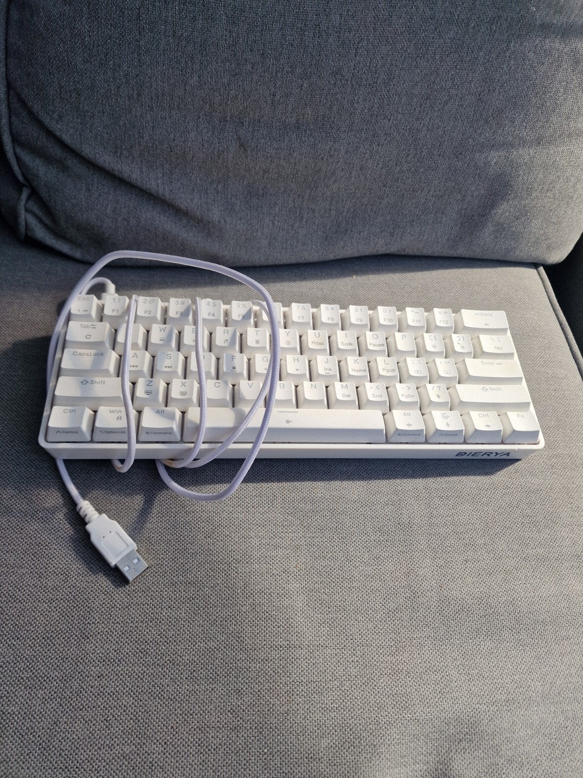 Dierja DK61SE Gaming Toetsenbord - Qwerty, Bedraad, Computers en Software, DIERYA, Gaming toetsenbord, Ophalen of Verzenden, Zo goed als nieuw