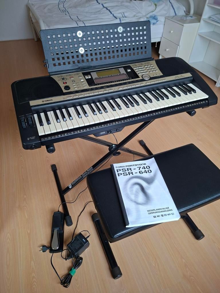 Yamaha 740 met USB-DiskDrive-Emulator en accessoires, Muziek en Instrumenten, Ophalen