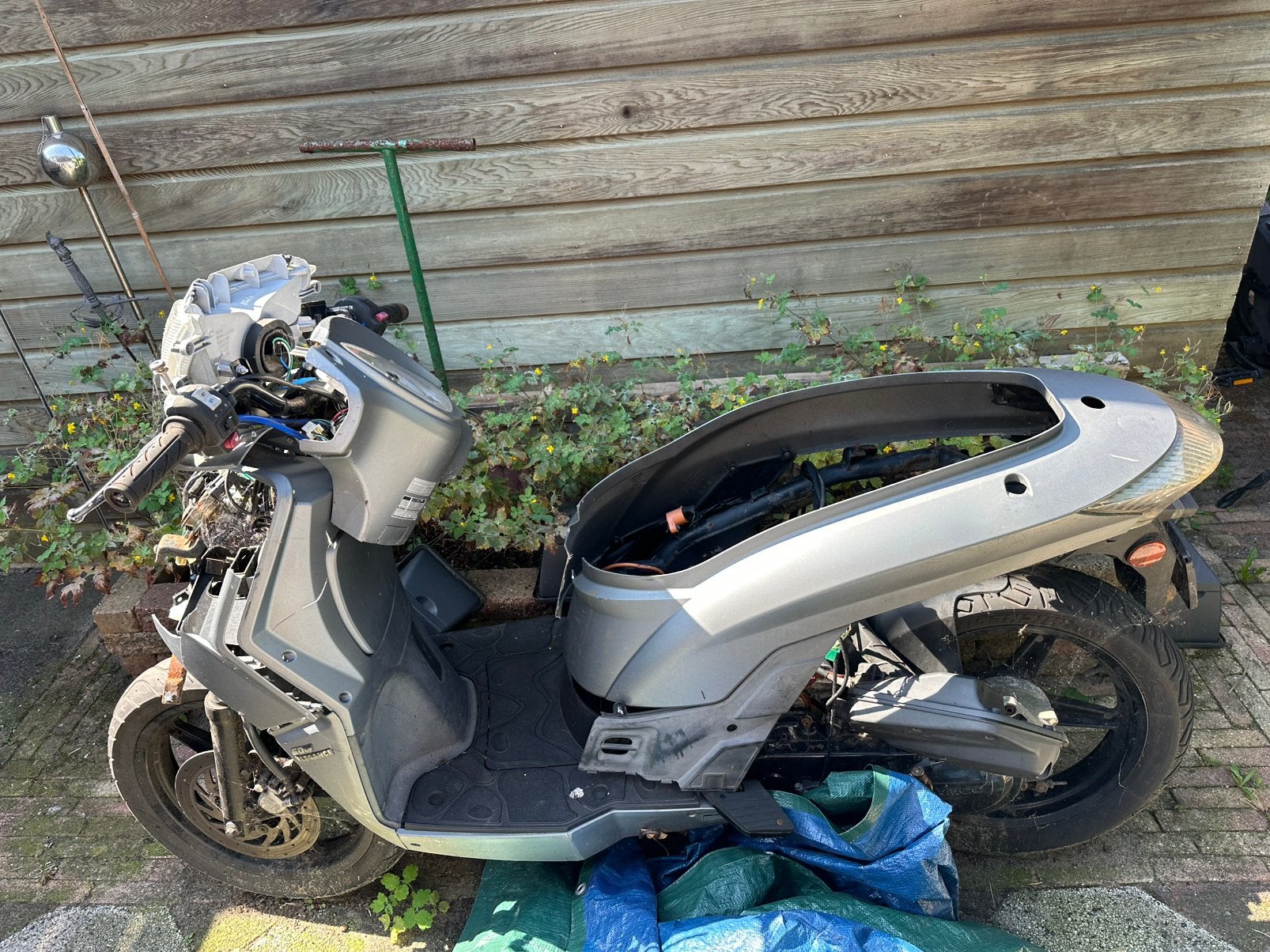Te koop Kymco People’s 2016 ( Onderdelen ), Ophalen, Gebruikt, Kymco, Benzine