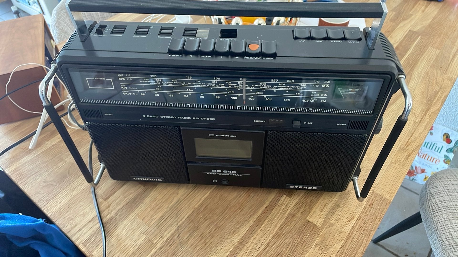 Grundig RR 640, Ophalen, Zo goed als nieuw
