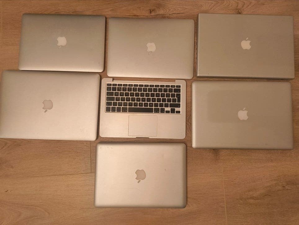 Verschillende defecte macbooks 2008-2015, Computers en Software, Overige modellen, Overige groottes, Ophalen of Verzenden, Niet werkend