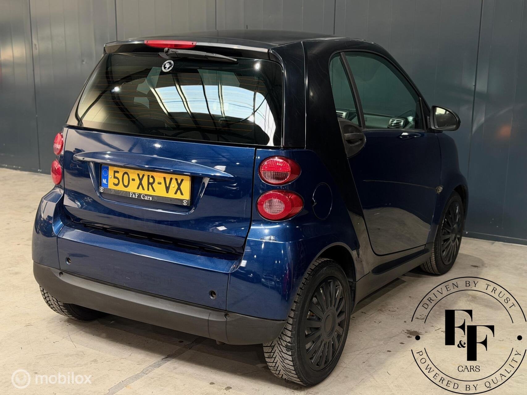 Smart fortwo coupé 1.0 Pulse | Semi-Automaat | Panodak |71p, Auto's, Smart, Gebruikt, Zwart, 18 €/maand, Blauw