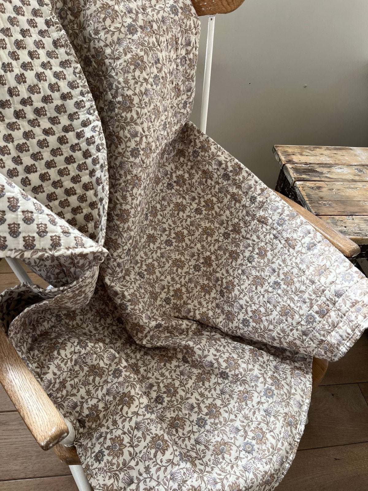 Plaid Bloemen Pastel Kleuren Nieuw, Ophalen, Zo goed als nieuw