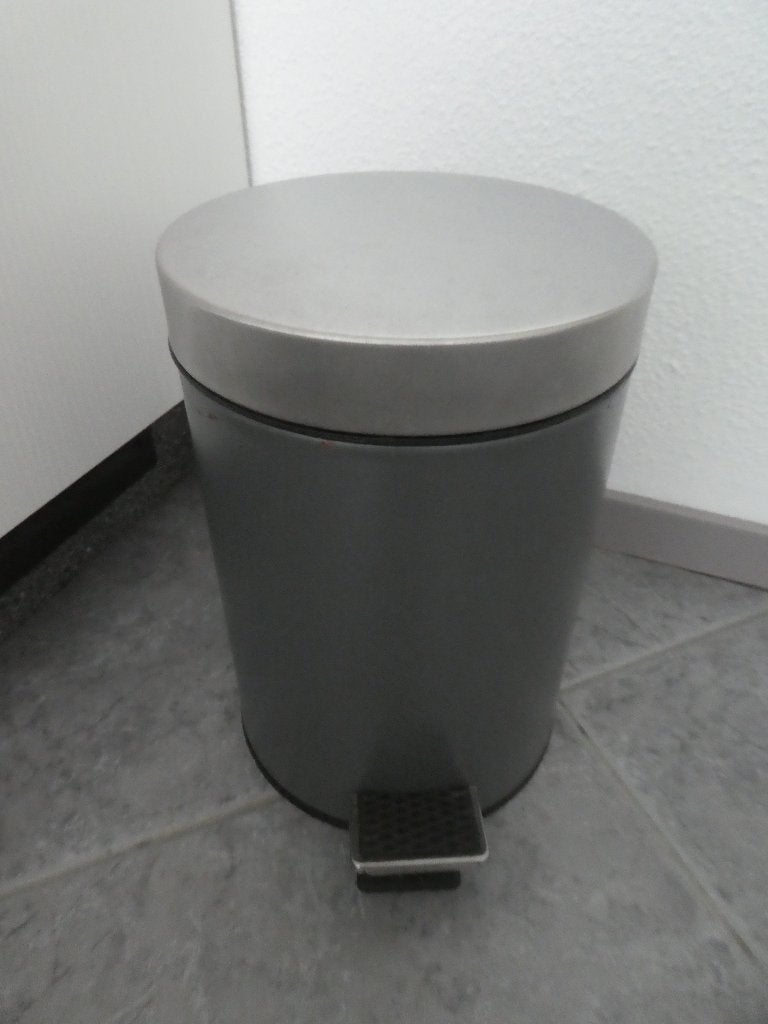pedaalemmer donkergrijs, Overige materialen, Gebruikt, Met pedaal, Ophalen of Verzenden