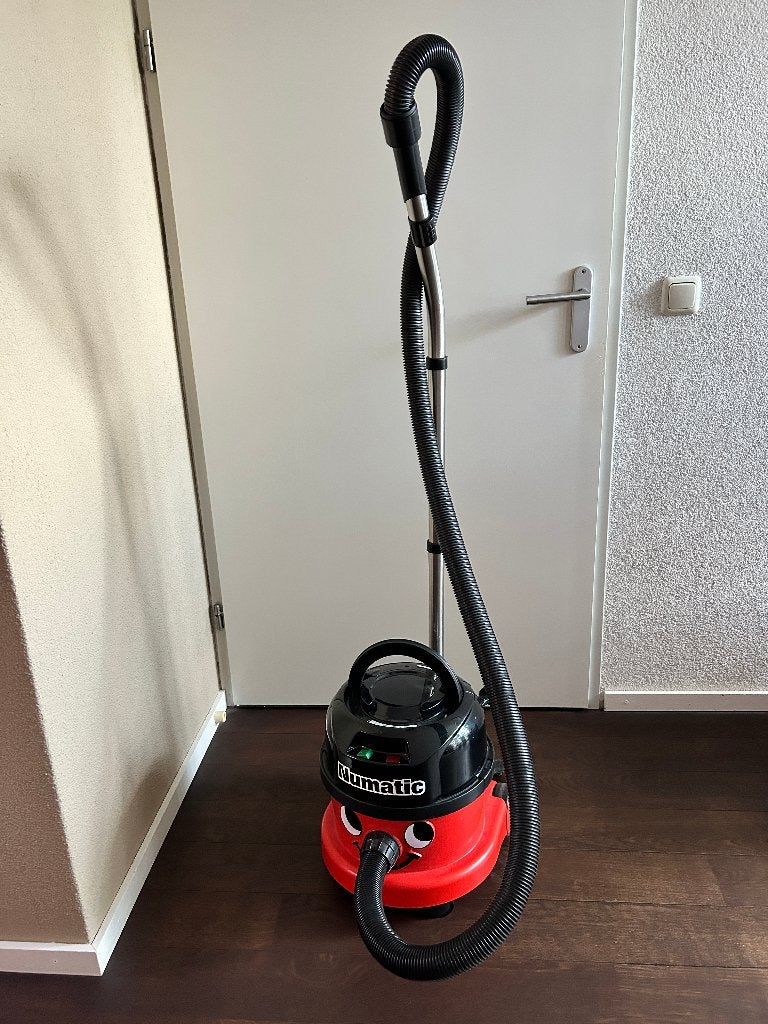 Numatic stofzuiger PPR240, Witgoed en Apparatuur, Stofzuigers, Numatic, Overige typen, Zo goed als nieuw, Minder dan 1200 watt