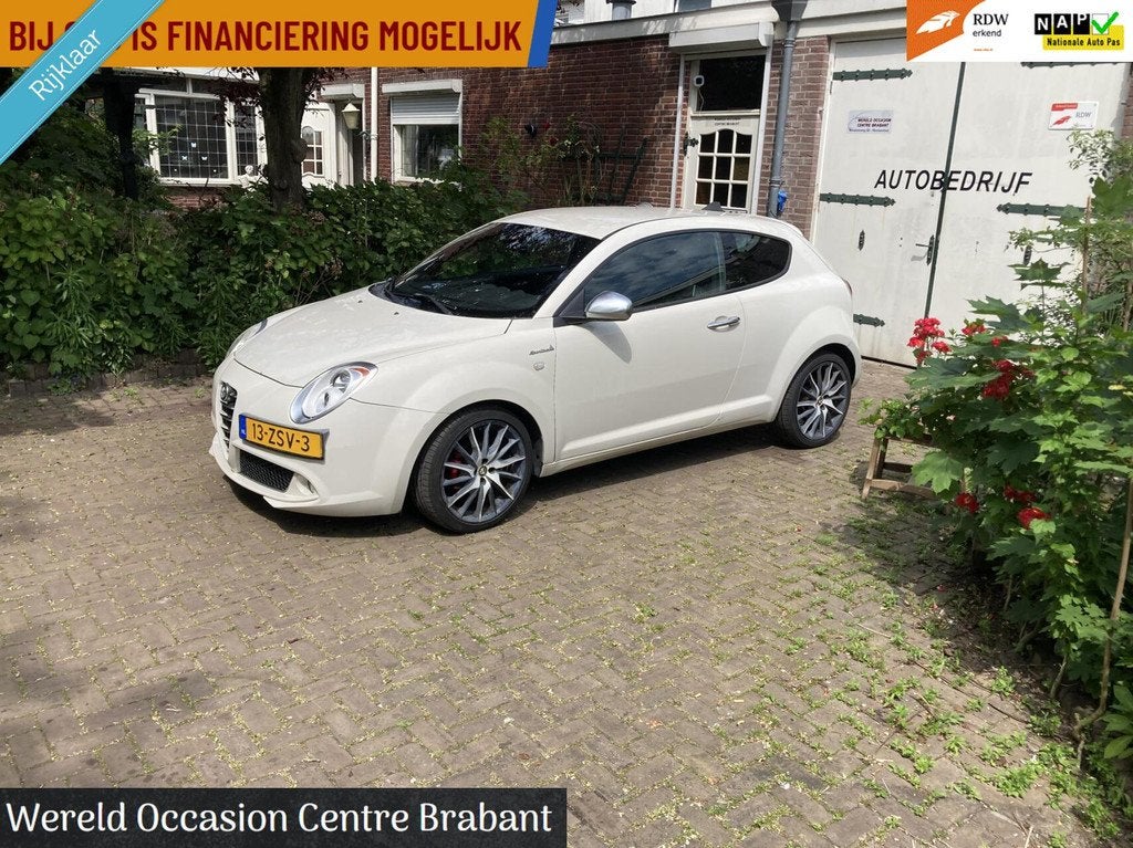 Alfa Romeo MiTo 0.9 TwinAir turismo leer airco luxe junior, Auto's, Alfa Romeo, Voorwielaandrijving, Euro 5, 86 pk, Gebruikt