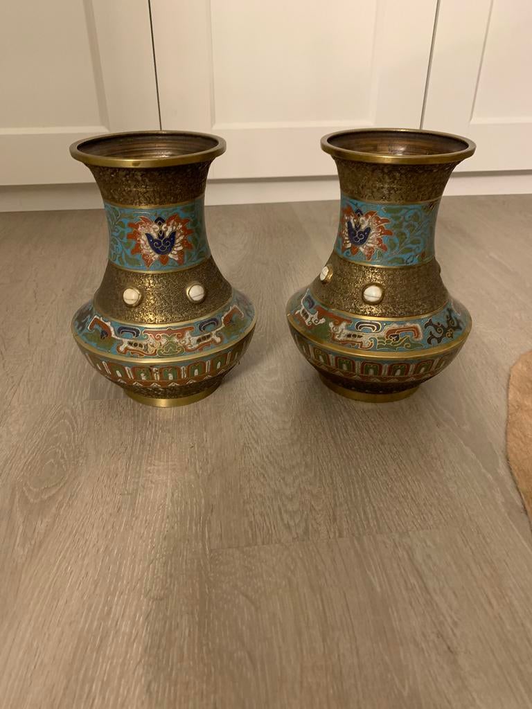 Japanse bronzen vazen, Ophalen