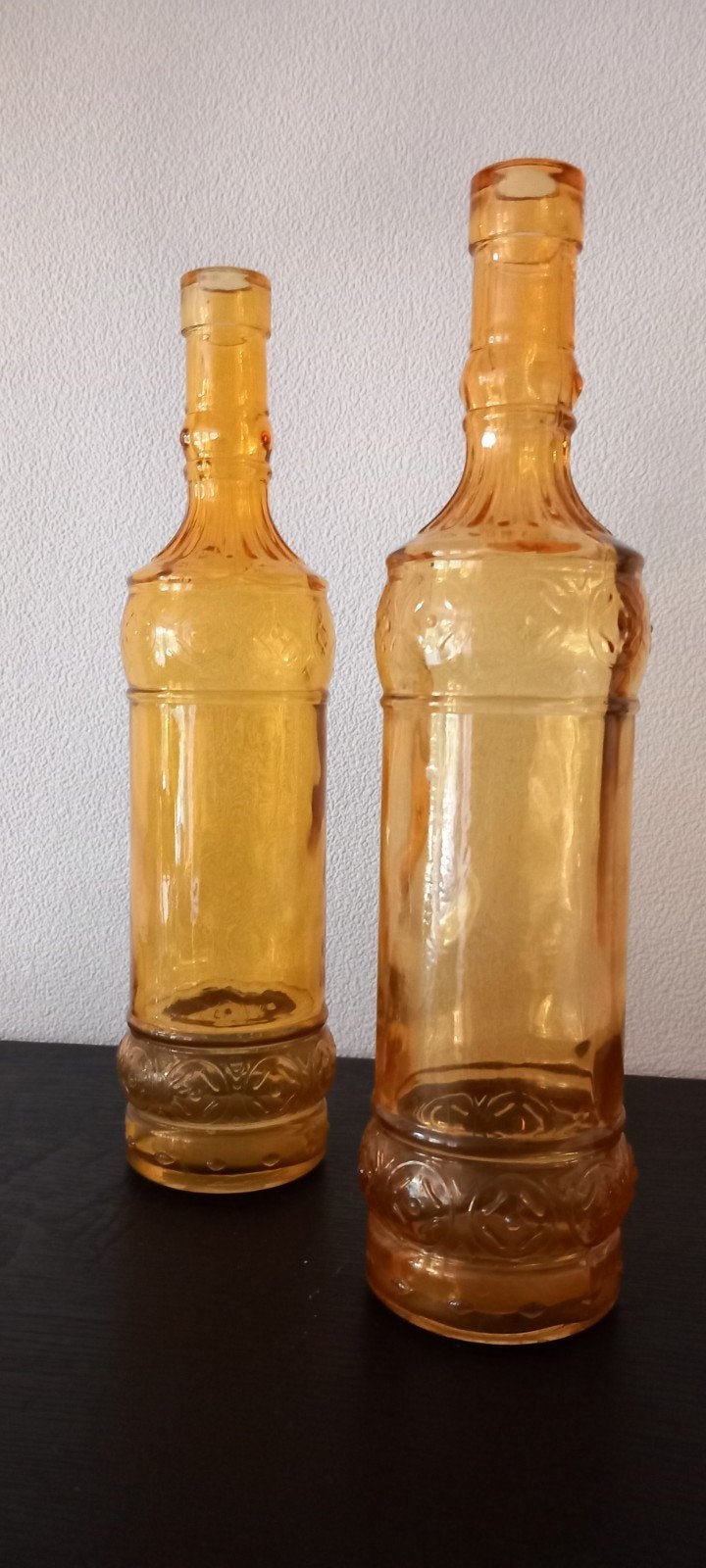 2 mooie gelijke gele vazen, 31 cm, Inclusief decoratie, Verzenden, Geel
