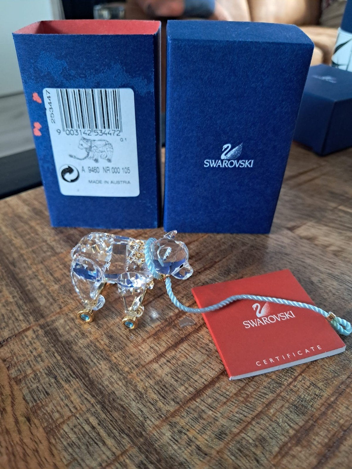 Swarovski Memories Beertje op Wielen - Kristal Figuur, Ophalen of Verzenden, Zo goed als nieuw, Overige soorten, Beeldje of Figuurtje