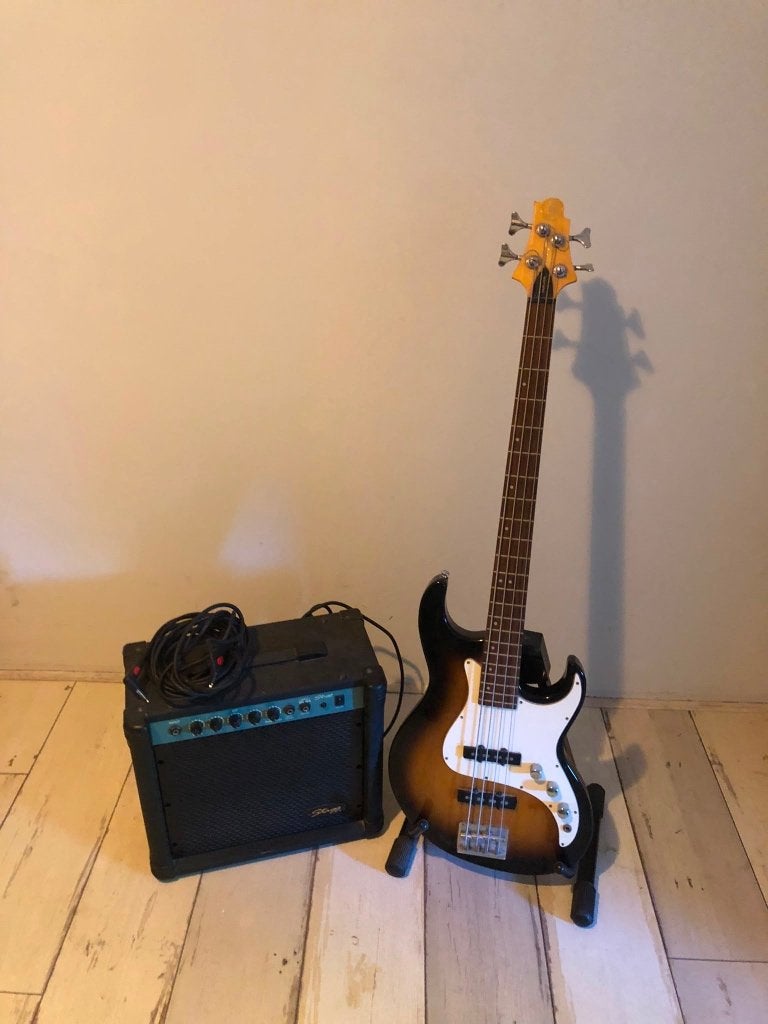 Basgitaar en versterker, Ophalen, Gebruikt, Elektrisch