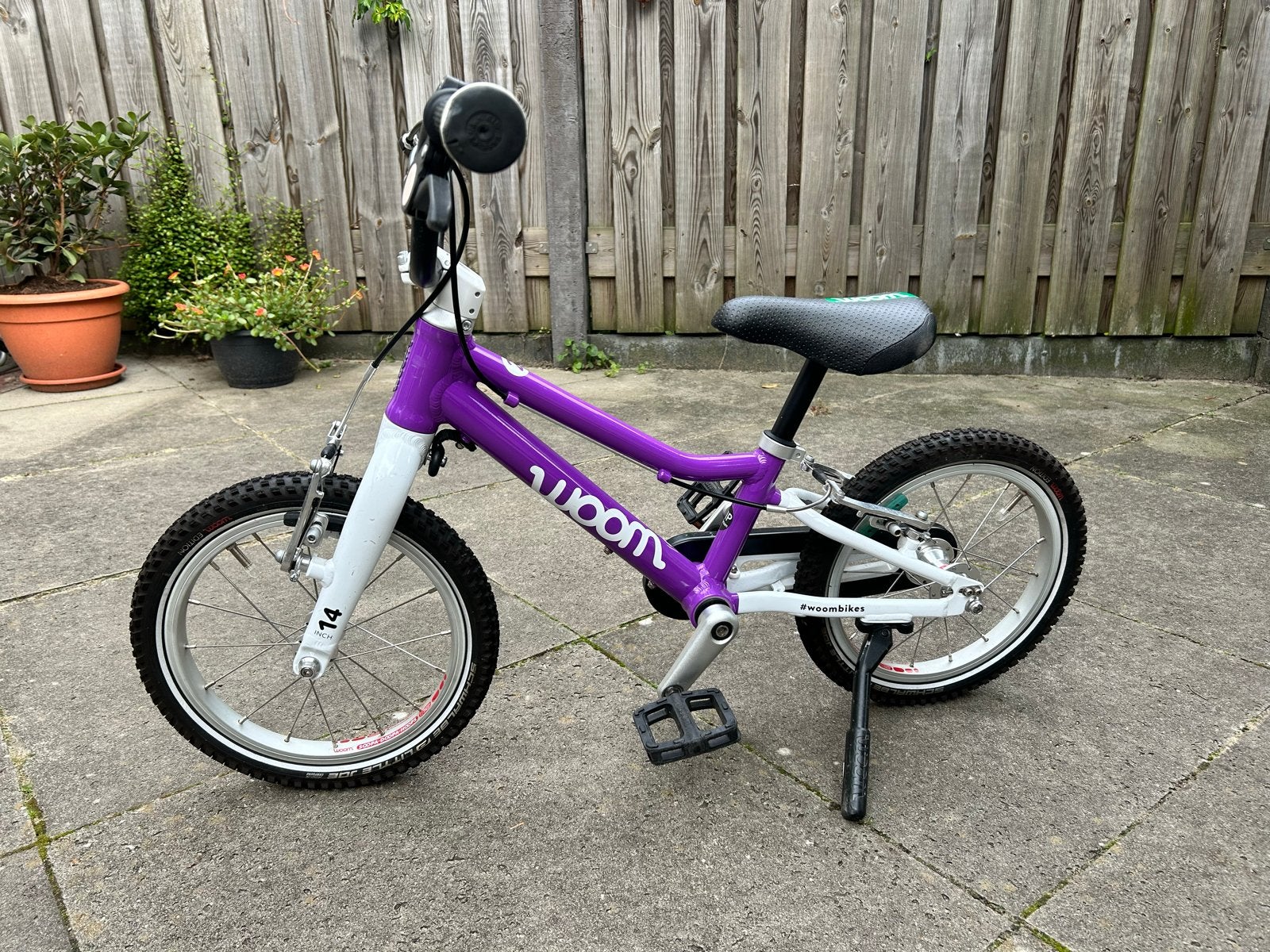 Woom 2 kinderfiets paars - Zo goed als nieuw, Fietsen en Brommers, Ophalen, Zo goed als nieuw, 16 tot 20 inch