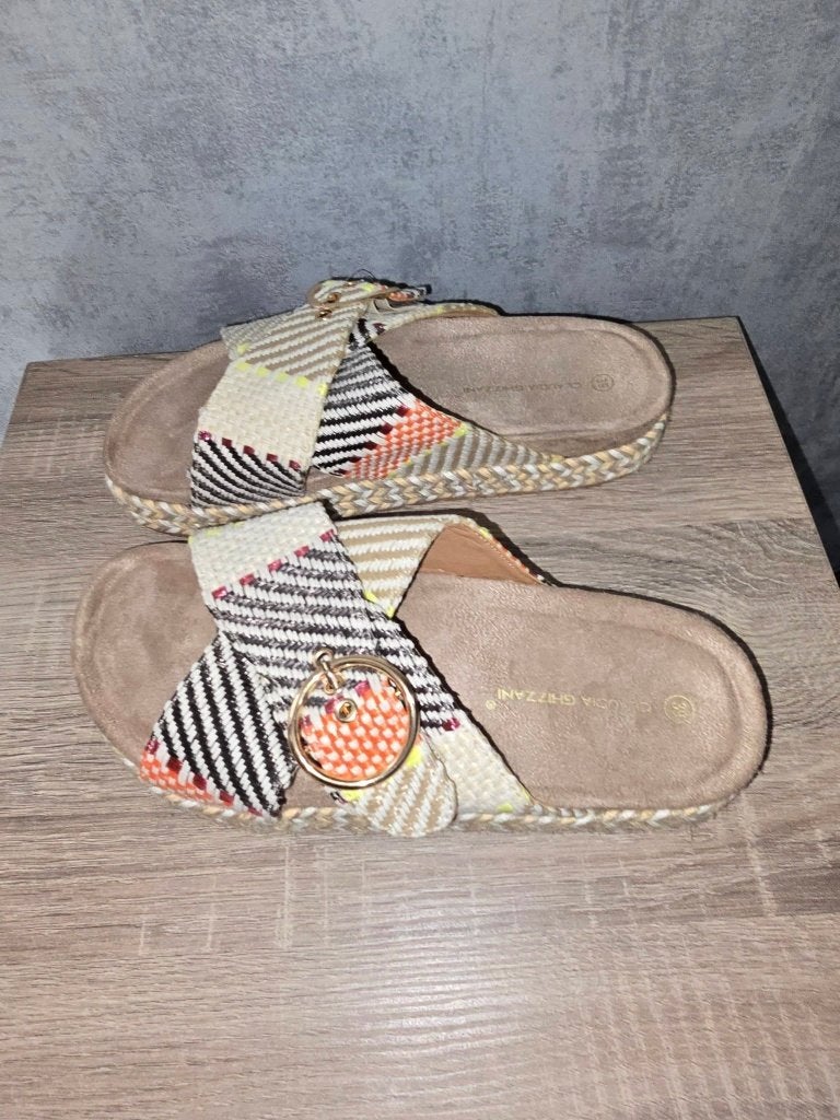 Claudia Ghizzani slippers maat 39, Overige kleuren, Nieuw, Ophalen of Verzenden, Slippers