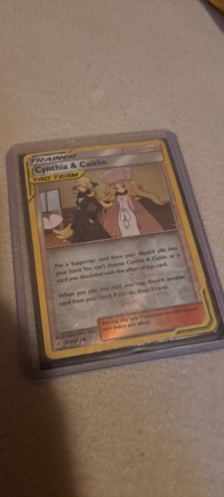 Holo Pokémon kaart Cynthia & Caitlin (2016), Ophalen, Zo goed als nieuw, Losse kaart, Foil