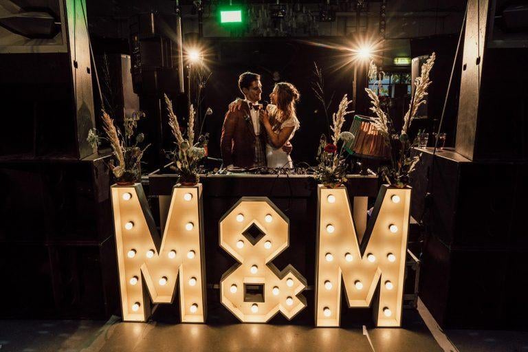 Lichtletters / cijfers te huur – LOVE/bruiloft/verjaardag, Ophalen, Nieuw, Geboorte of Huwelijk