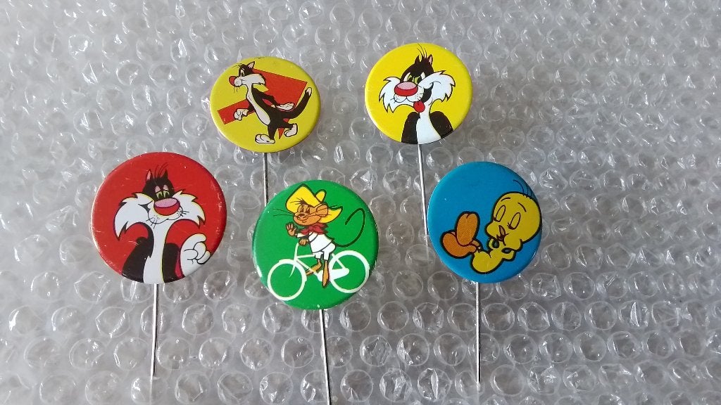 5 verschillende leuke speldjes, Ophalen of Verzenden, Zo goed als nieuw, Overige onderwerpen