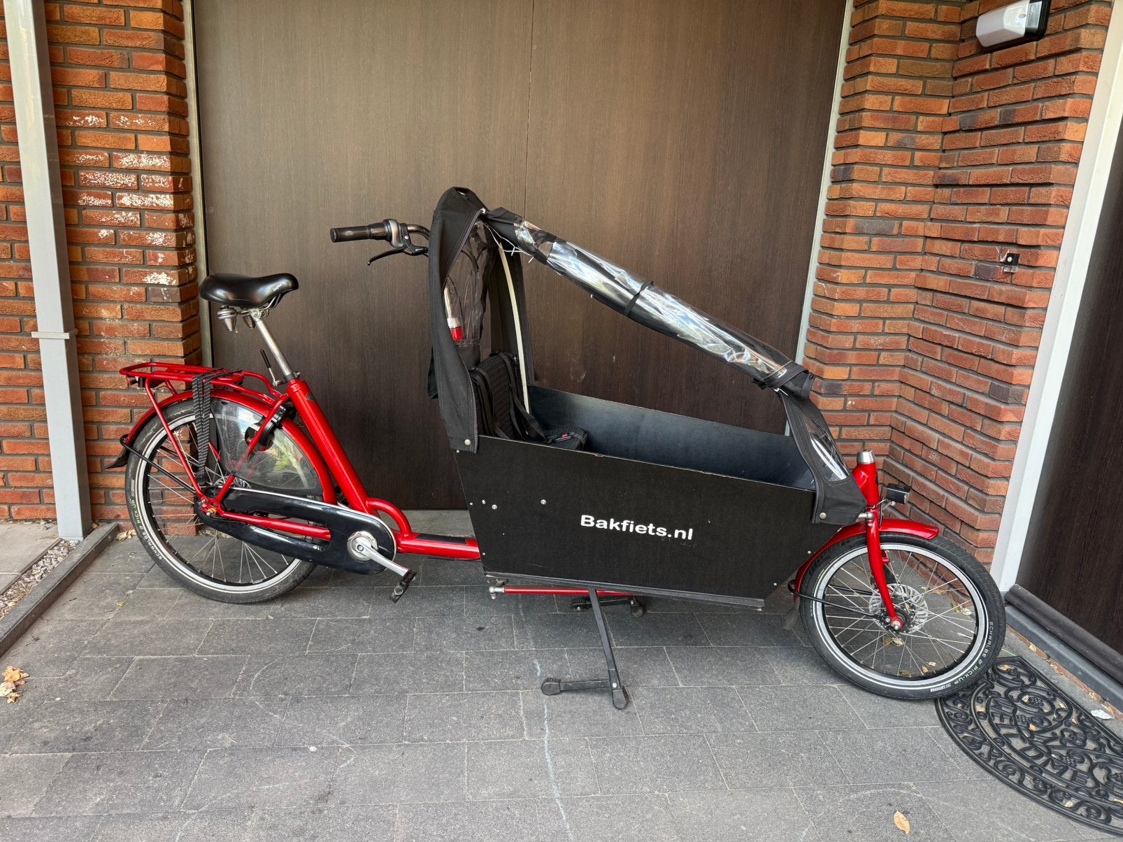 Bakfiets CargoBike lang Classic Sparkle Red, Gebruikt, Huif, 2 kinderen, Trommelrem