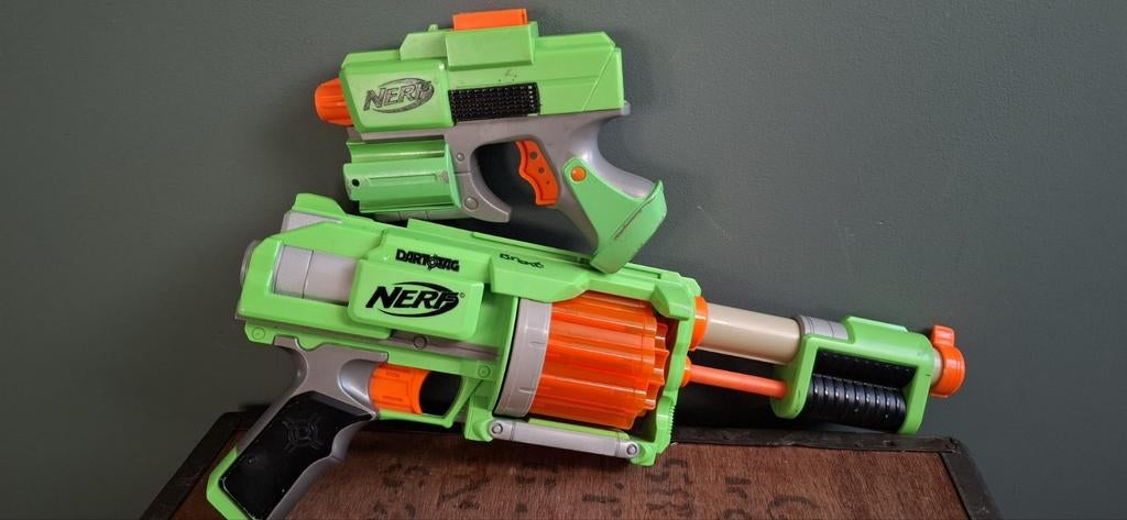 Set nerf guns, Kinderen en Baby's, Speelgoed | Buiten | Actiespeelgoed, Ophalen of Verzenden, Gebruikt
